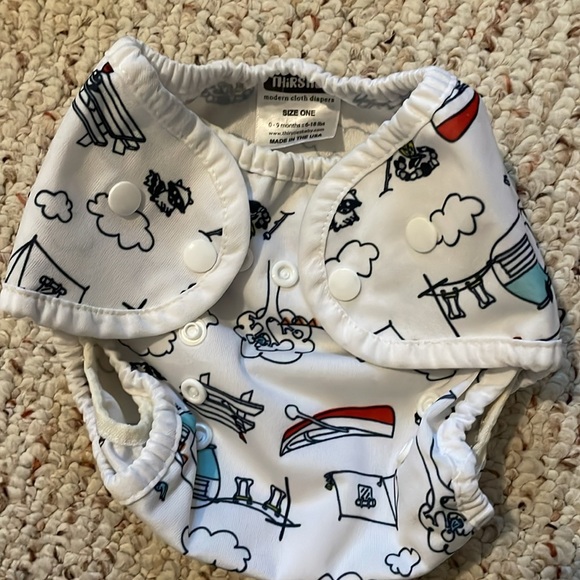 4 Thirsties reusable diaper covers - size 1 (0-9 months, 6-18 lbs) - Picture 4 of 14